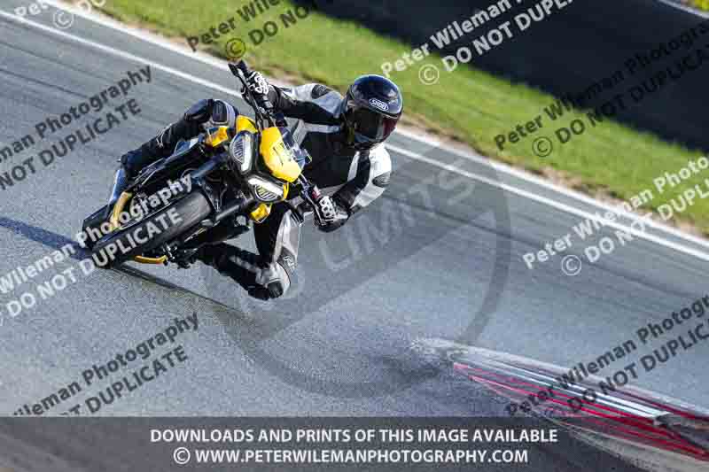 Circuito de Navarra;Spain;event digital images;motorbikes;no limits;peter wileman photography;trackday;trackday digital images